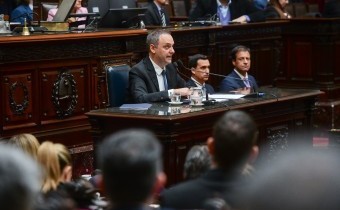 Adorni: “Todos los pagos de los viajes que realicé con mi familia los afronté yo mismo”