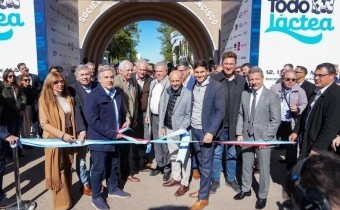 Pullaro y Llaryora le pidieron al Gobierno priorizar el trabajo y la baja de retenciones