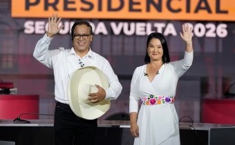 Balotaje en Perú: Fujimori da vuelta la elección a Sánchez por 561 votos