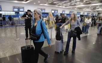 Vacaciones de Invierno: El Gobierno aumentó 560% la tasa aeroportuaria