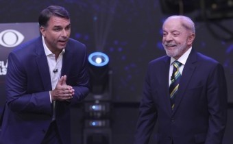 Lula y Flávio Bolsonaro chocan en debate por las sospechas de corrupción de sus entornos